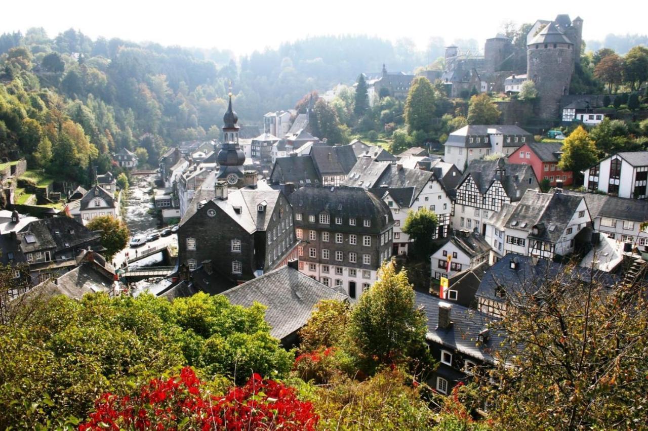 Burgapartment Felsenhaeuschen Моншау Екстер'єр фото